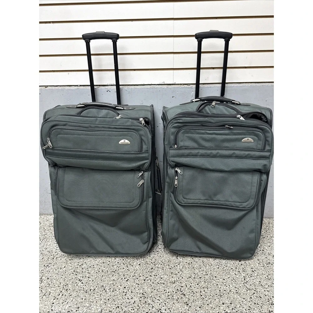 Samsonite Luggage 2 Pack Bundle Suitcase Gray Softside Wheeled 28x18x12 NICE!